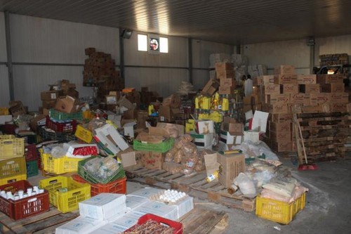 UN sends humanitarian aid to displaced people in western Libya - ảnh 1